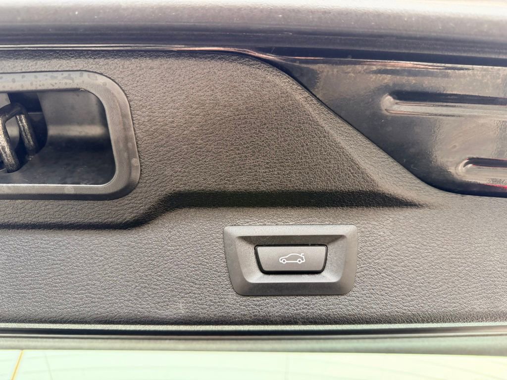 Used 2016 BMW X5 xDrive50i image 15