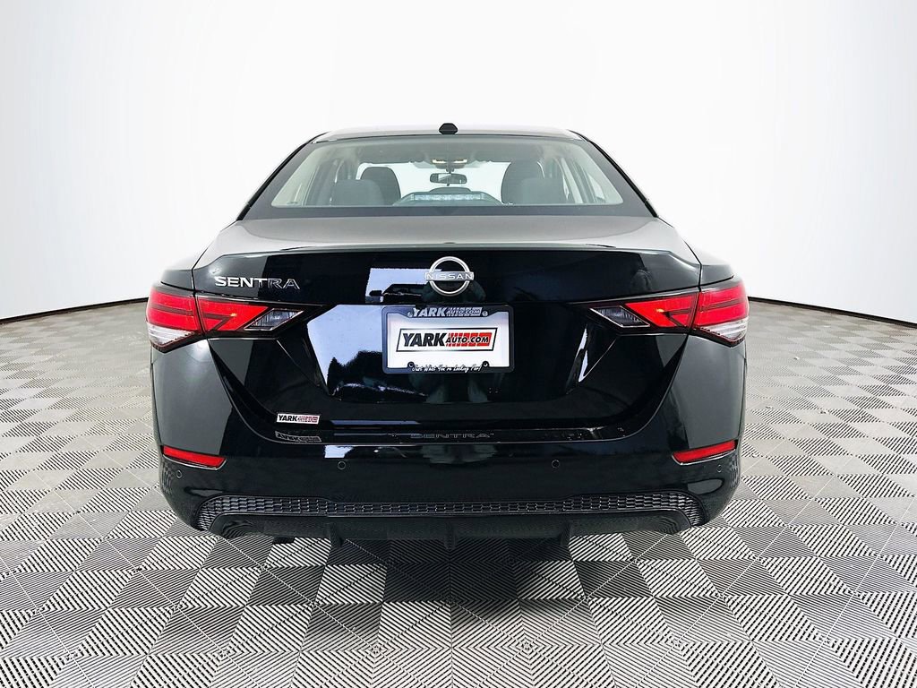 Certified 2025 Nissan Sentra SV w/ Trunk Package FWD image 10
