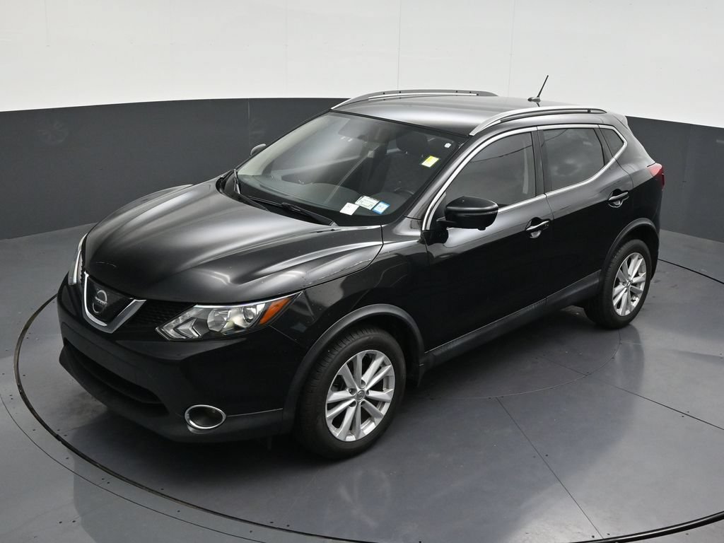 Used 2018 Nissan Rogue Sport SV w/ SV Technology Package AWD/4WD image 15