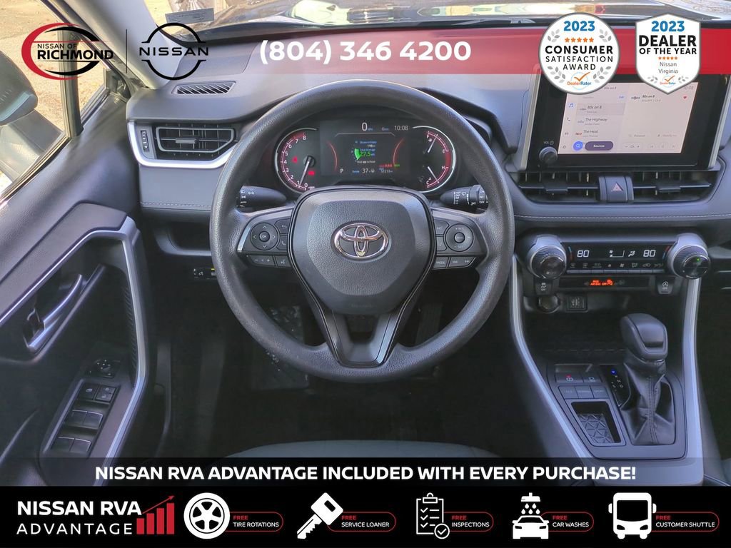 Used 2023 Toyota RAV4 XLE image 17
