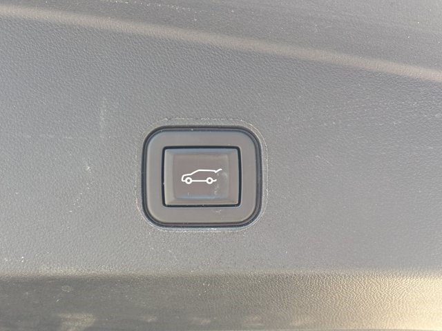 Certified 2024 Cadillac Lyriq Sport w/ LPO, Floor Liner Package AWD/4WD image 10