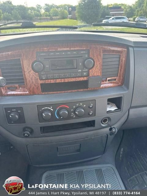 Used 2006 Dodge Ram 2500 Truck SLT w/ Quad Cab Big Horn Value Group AWD/4WD image 10