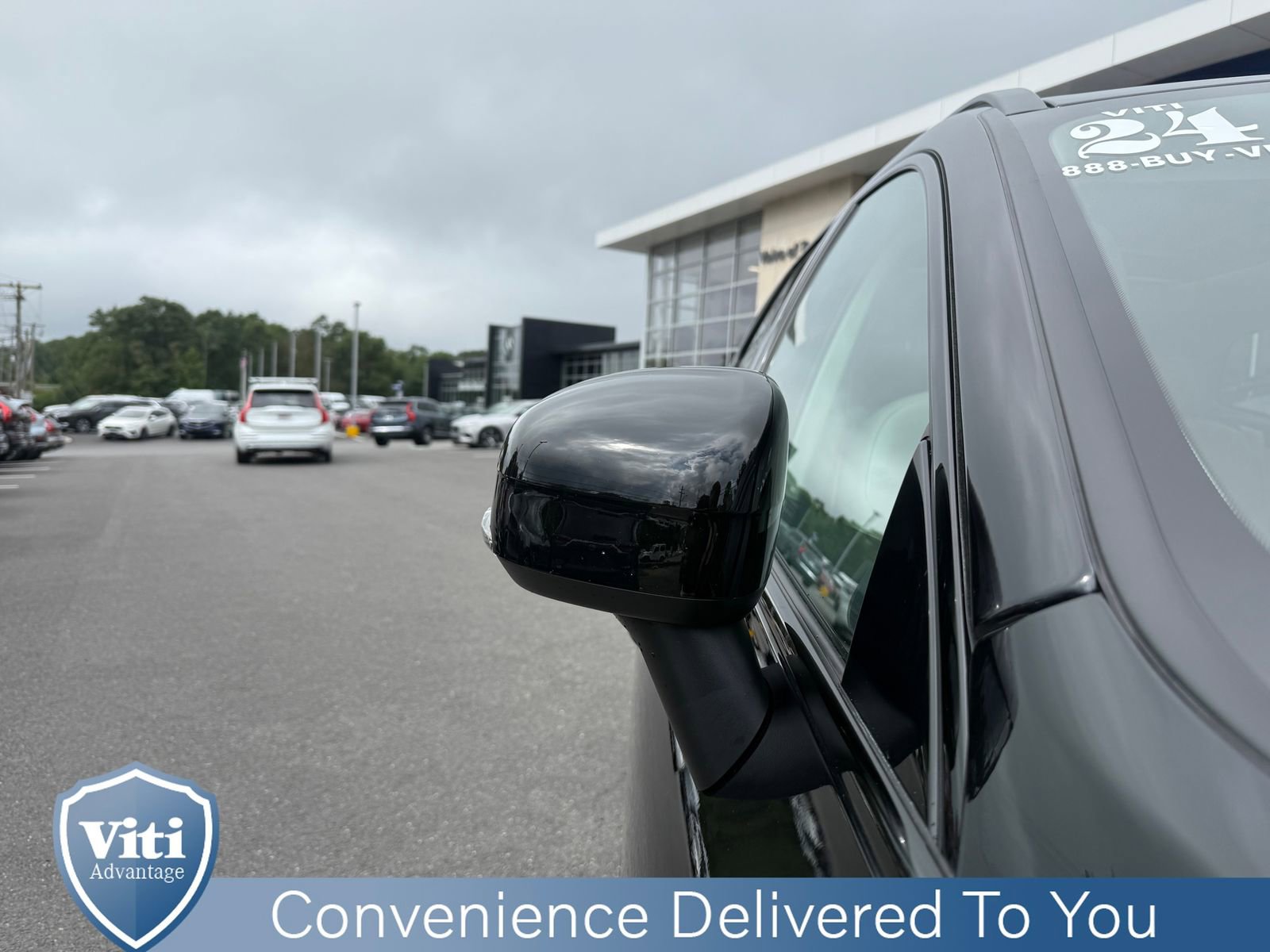 Certified 2024 Volvo XC60 B5 Core w/ Protection Package Premier image 10