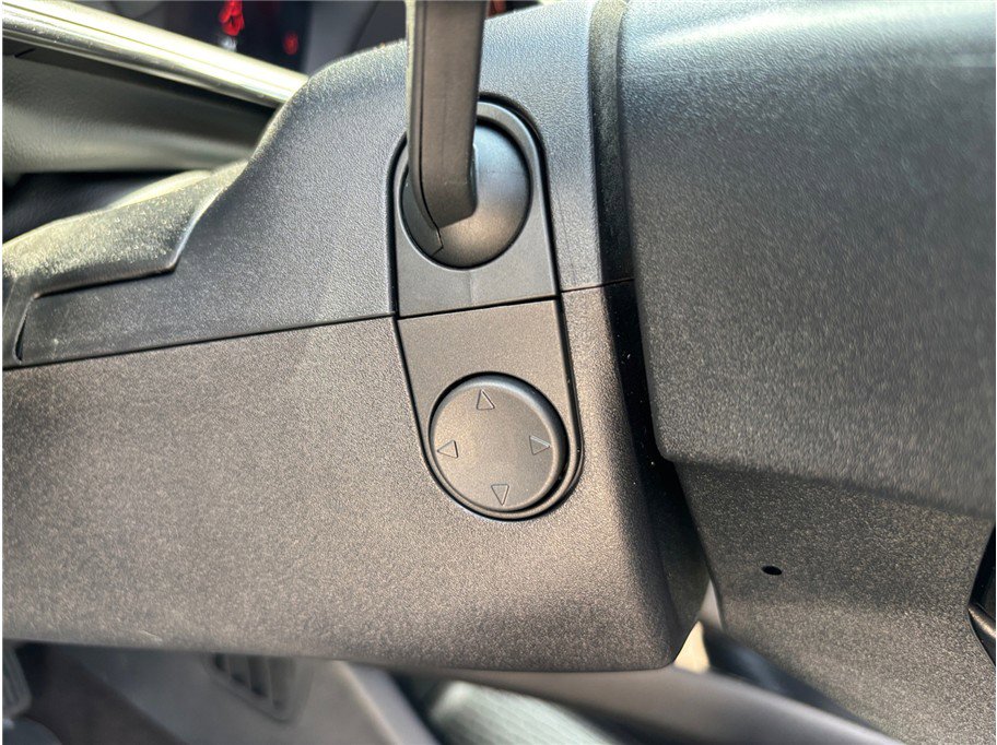 Used 2021 Lincoln Nautilus Reserve image 21