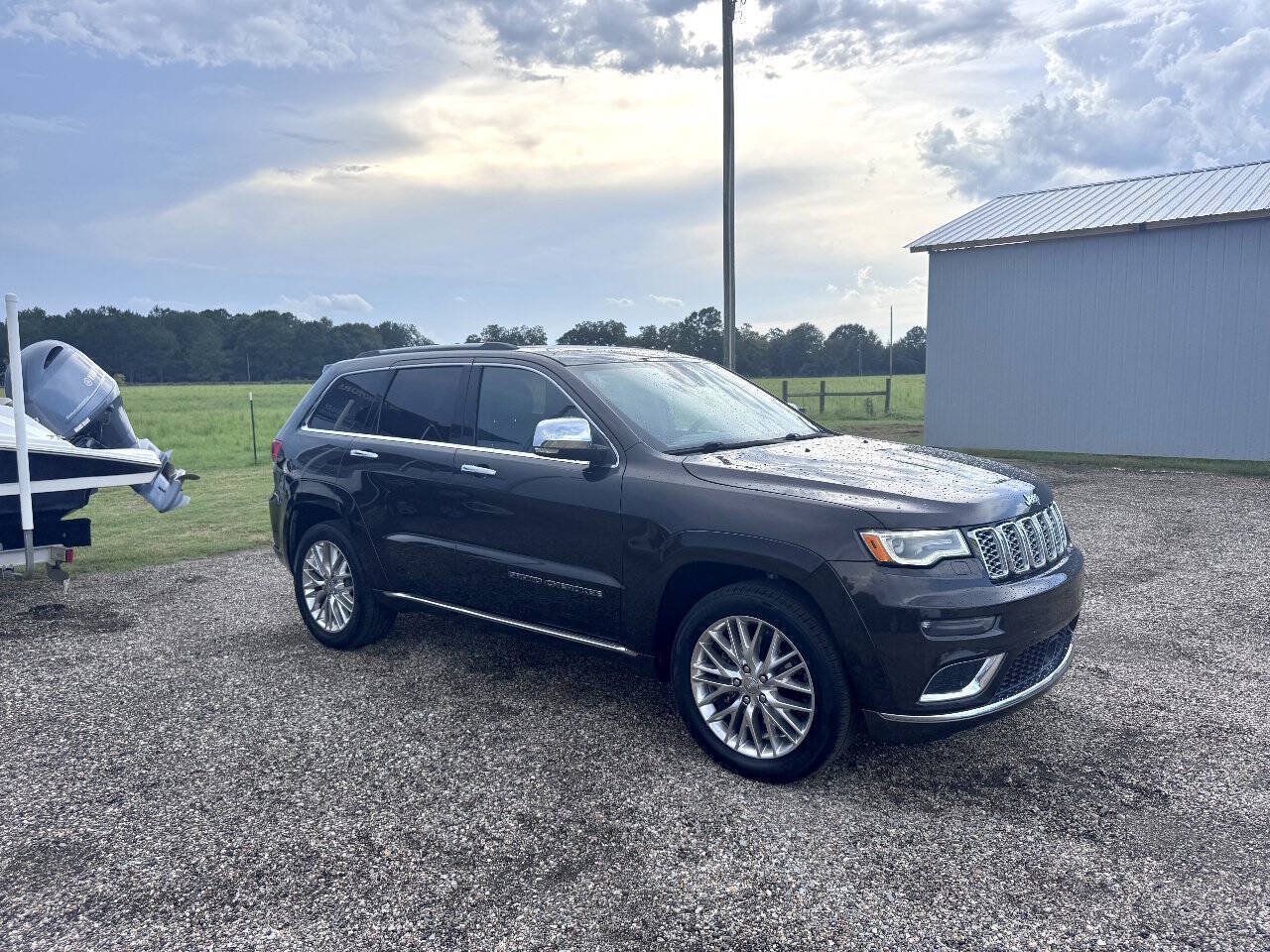 Used 2017 Jeep Grand Cherokee Summit AWD/4WD image 7