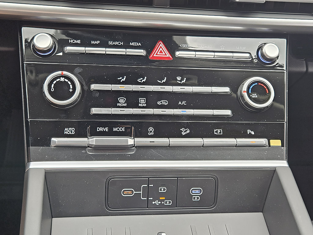 New 2026 Hyundai Santa Fe SE FWD image 18