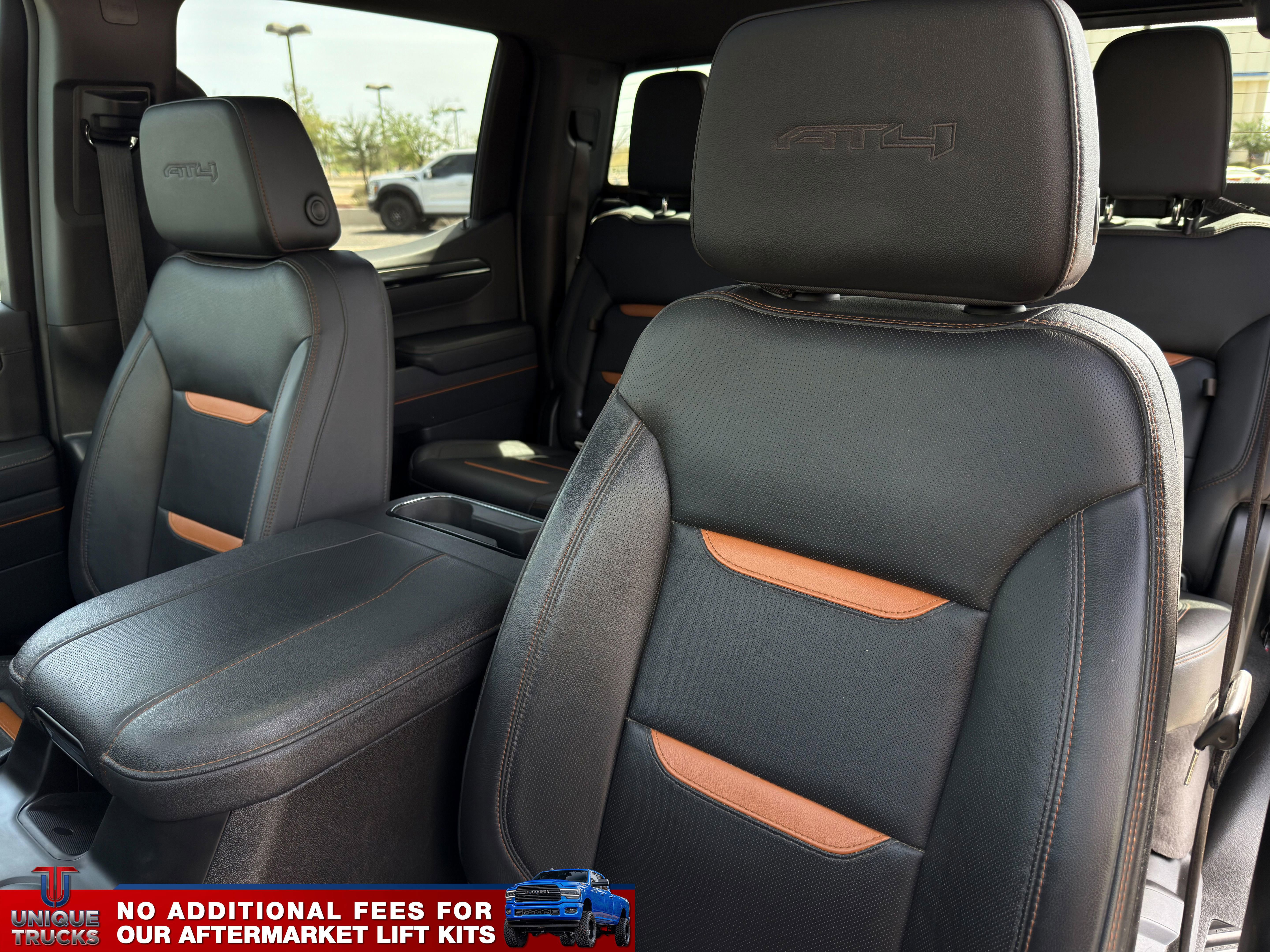 Used 2025 GMC Sierra 1500 AT4 w/ Technology Package AWD/4WD image 19