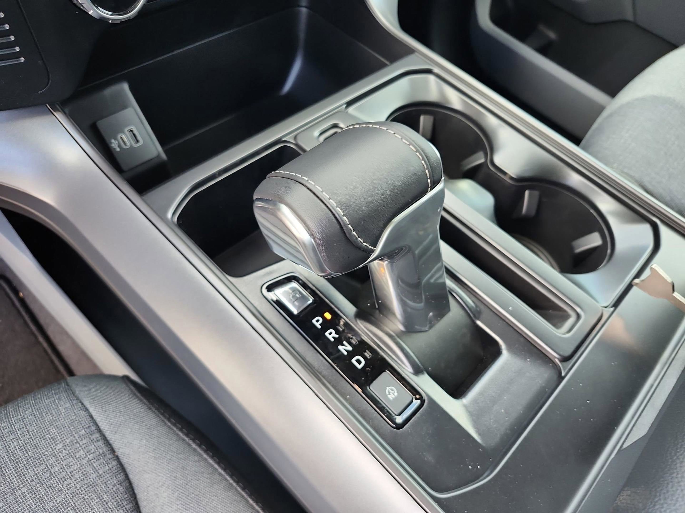 New 2025 Ford F150 Lightning XLT image 14