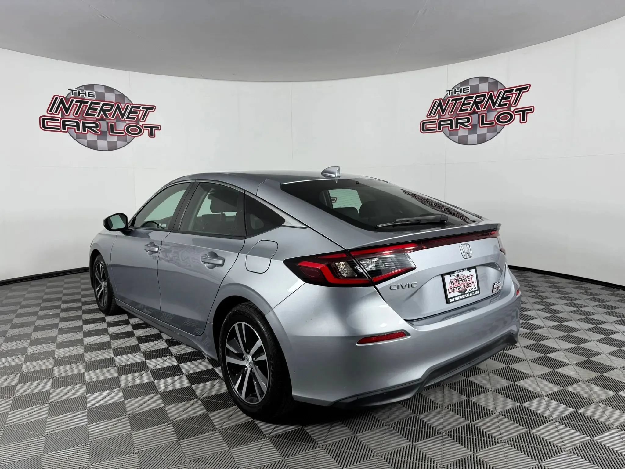 Used 2023 Honda Civic LX image 5
