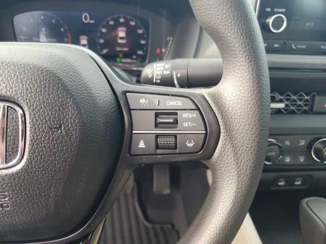 Used 2025 Honda Accord SE image 18