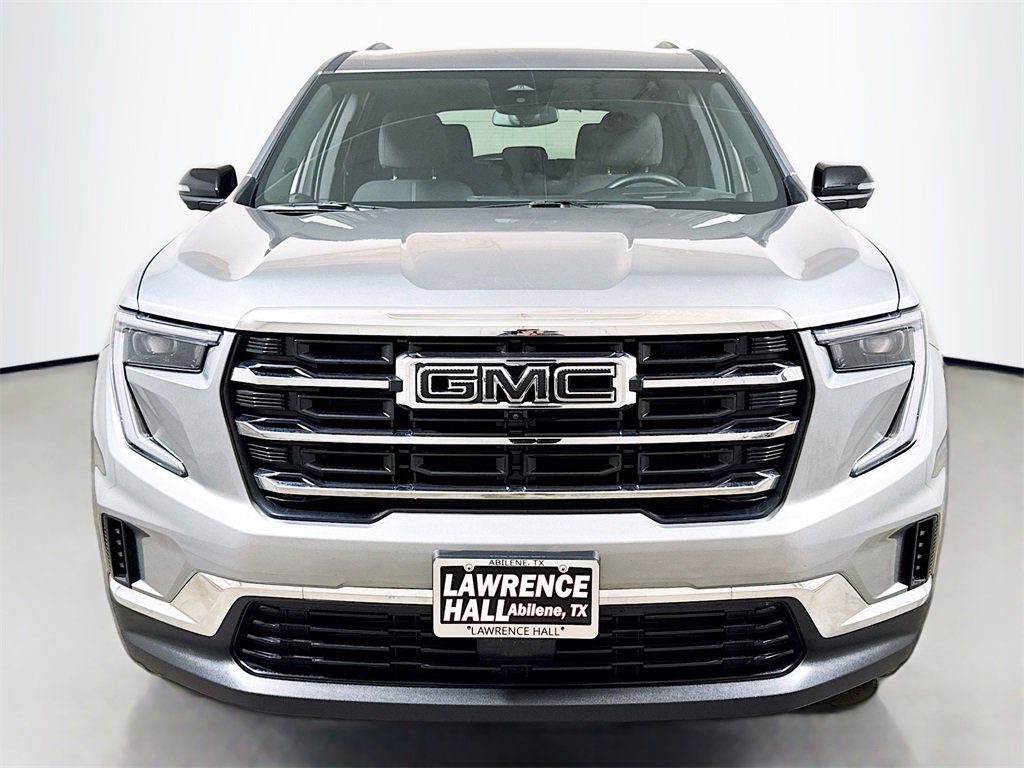 Used 2025 GMC Acadia Elevation image 2