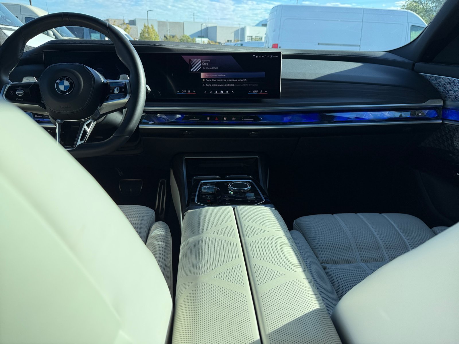 Used 2023 BMW 760i xDrive w/ Executive Package AWD/4WD image 20