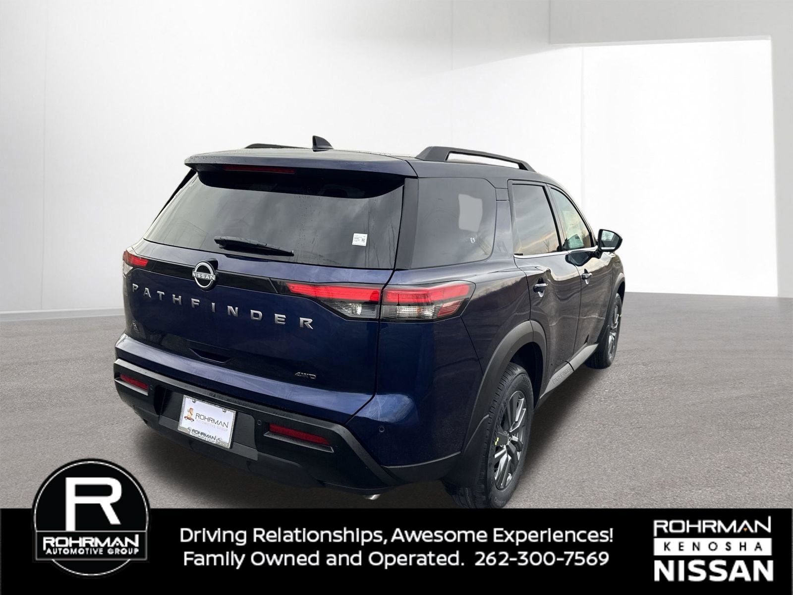 New 2026 Nissan Pathfinder SV image 4