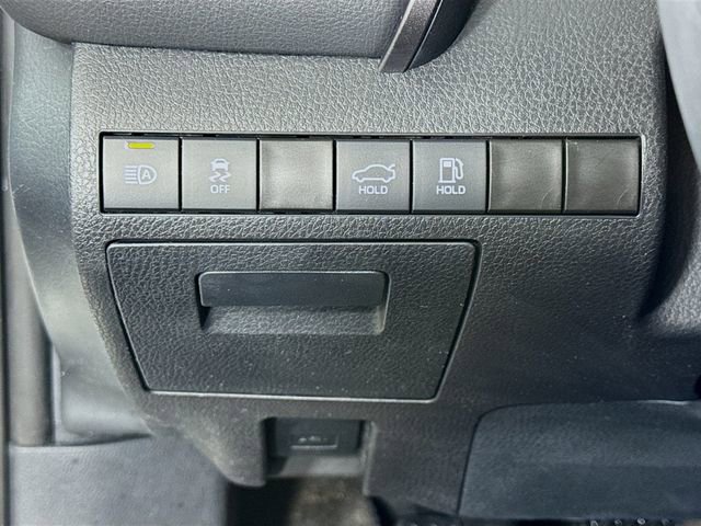 Certified 2024 Toyota Camry SE image 19
