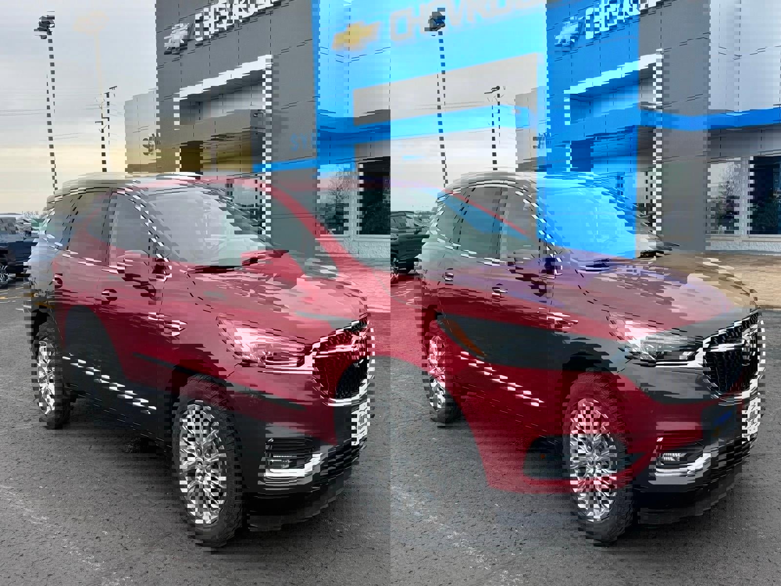 Used 2019 Buick Enclave Essence image 1