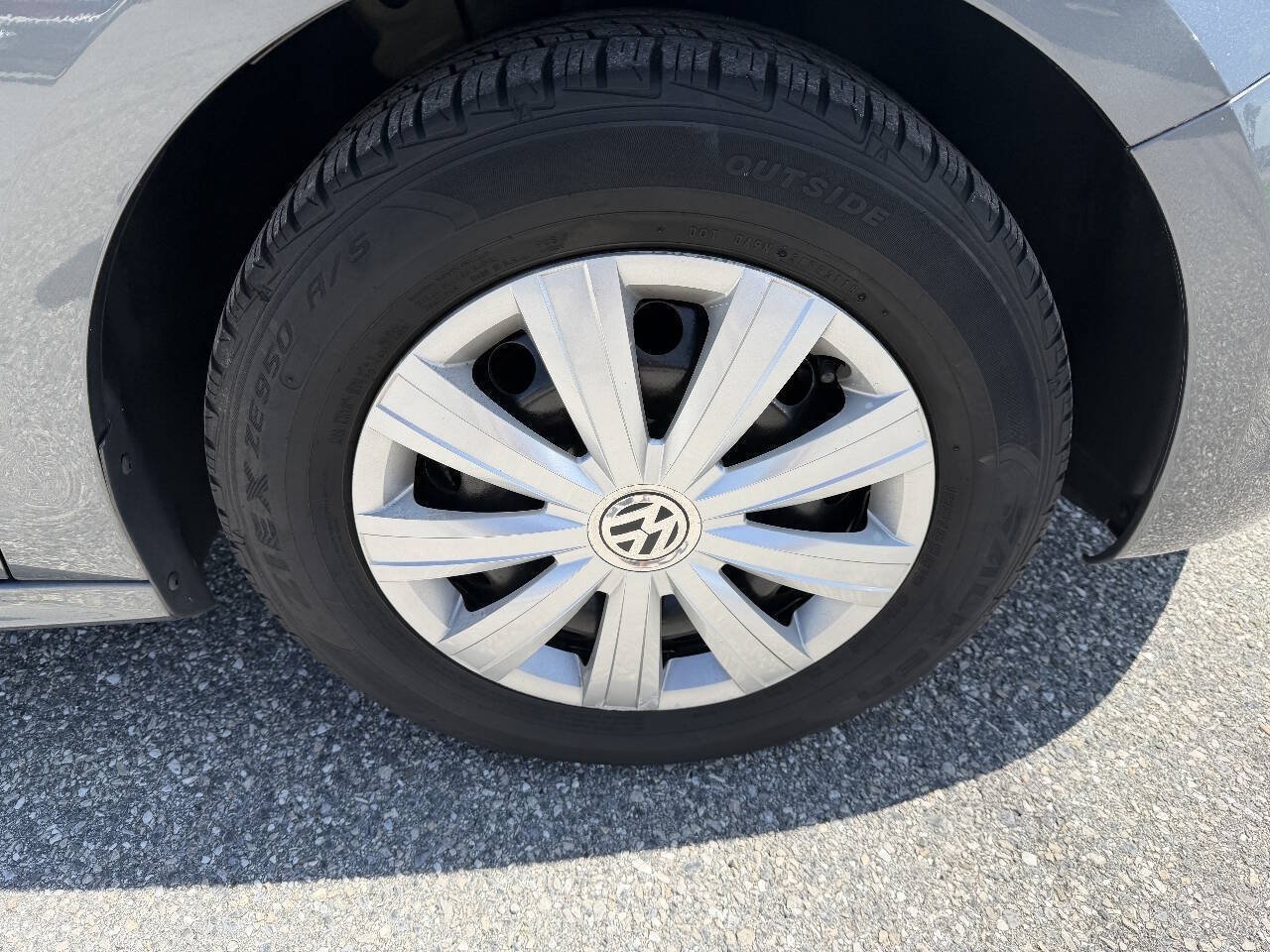 Used 2014 Volkswagen Jetta S FWD image 29