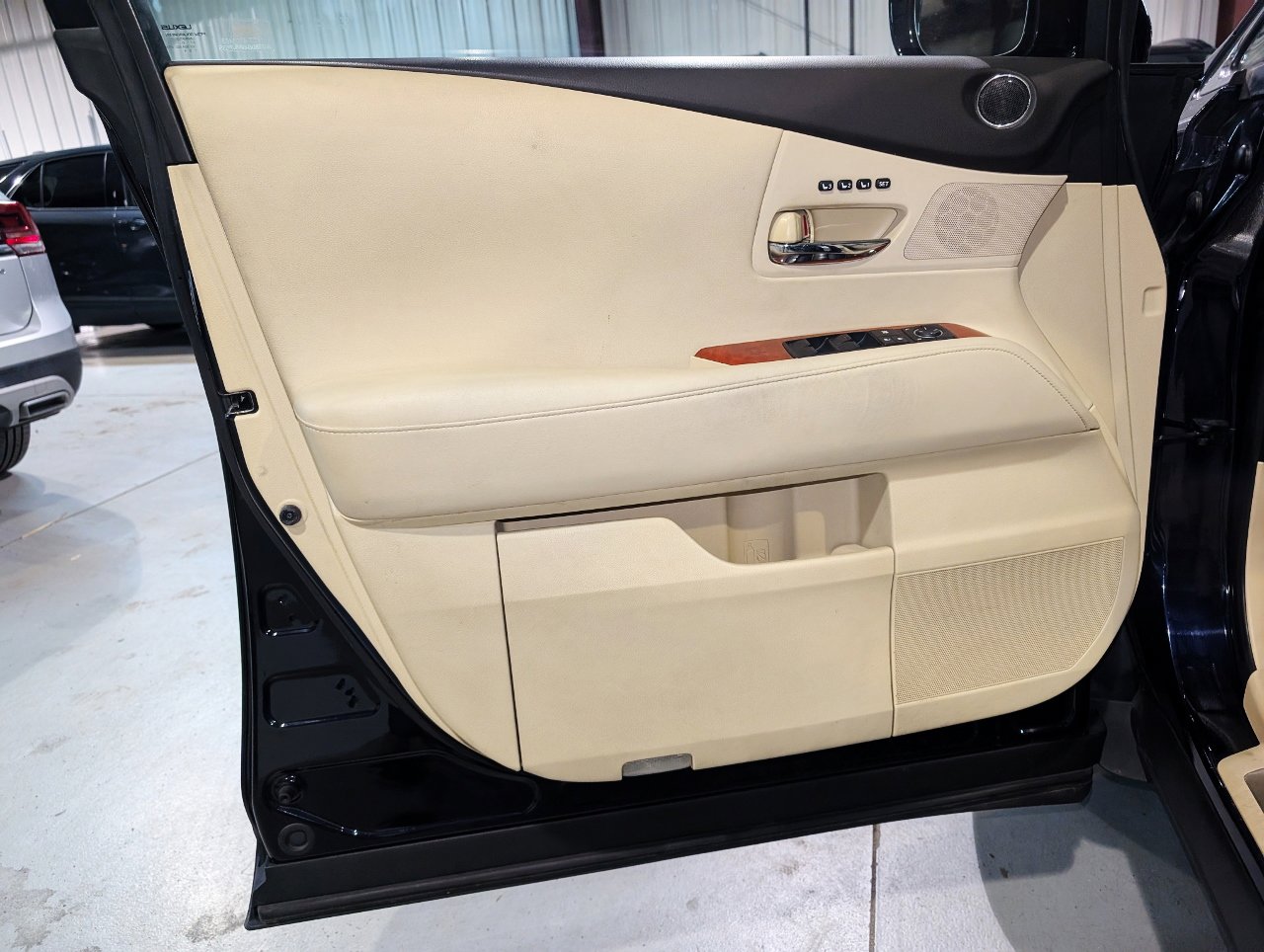 Used 2010 Lexus RX 350 AWD image 13