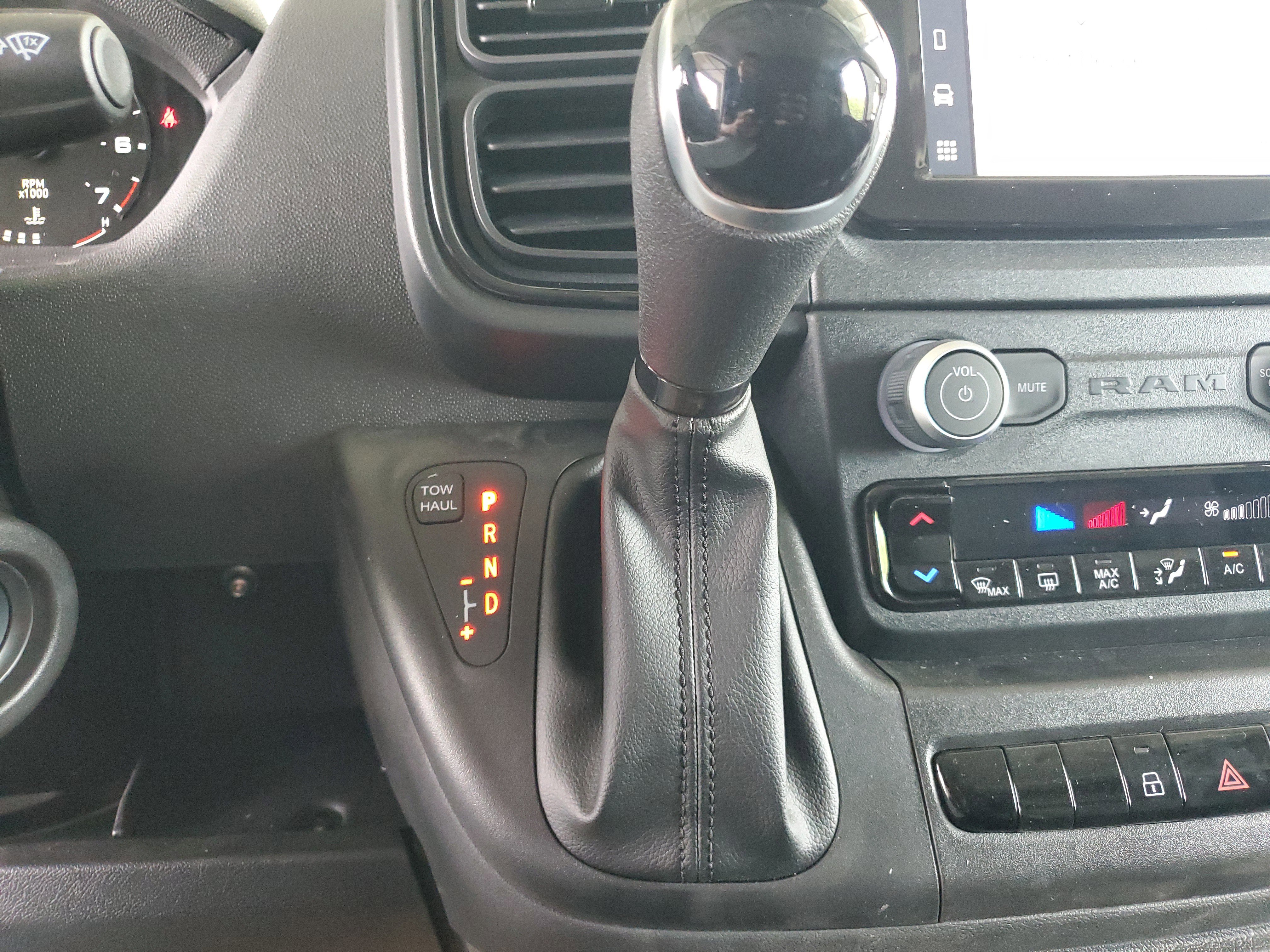 Used 2026 RAM ProMaster 1500 w/ Convenience Group FWD image 29