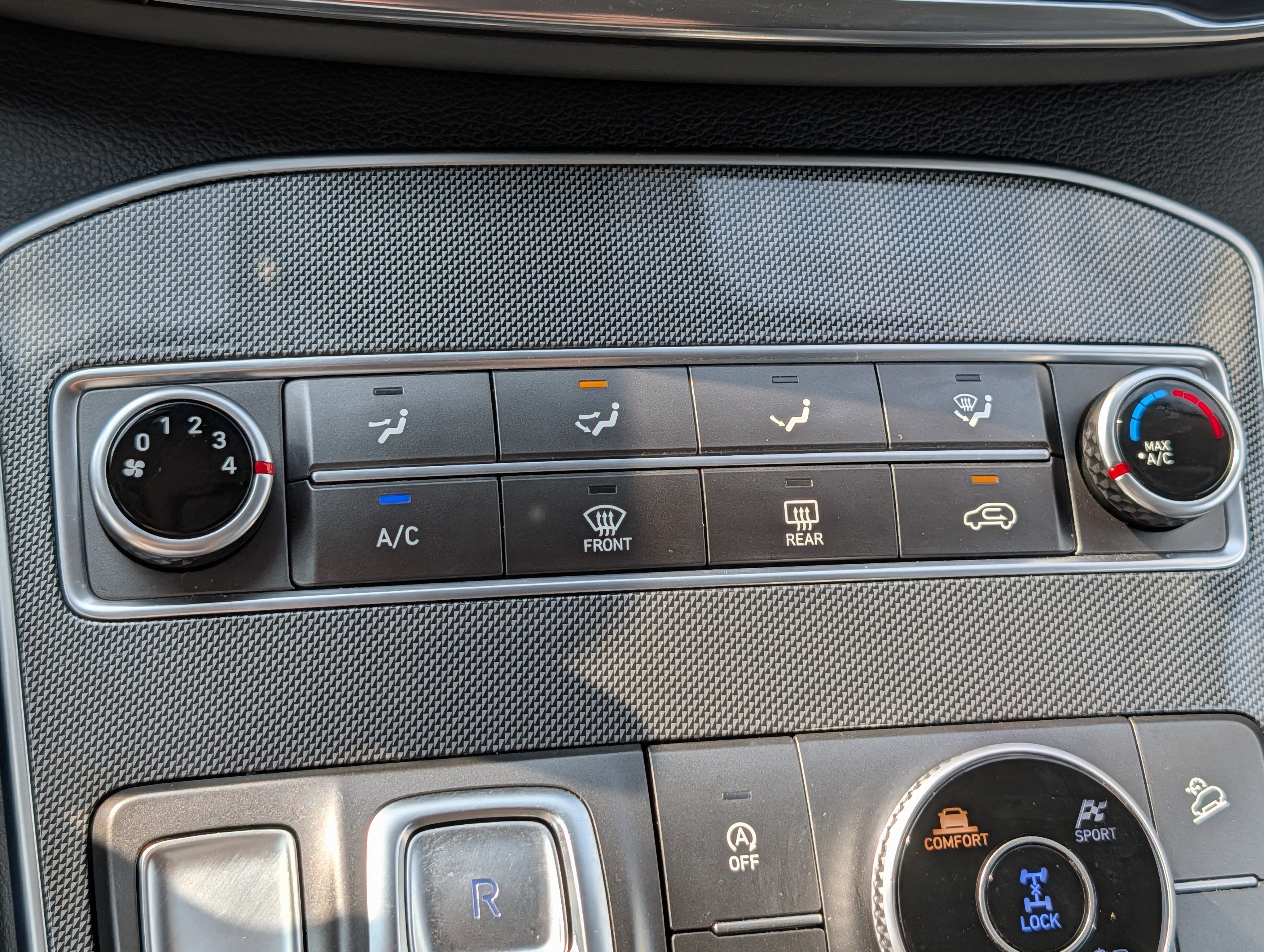 Certified 2023 Hyundai Santa Fe SE AWD/4WD image 23