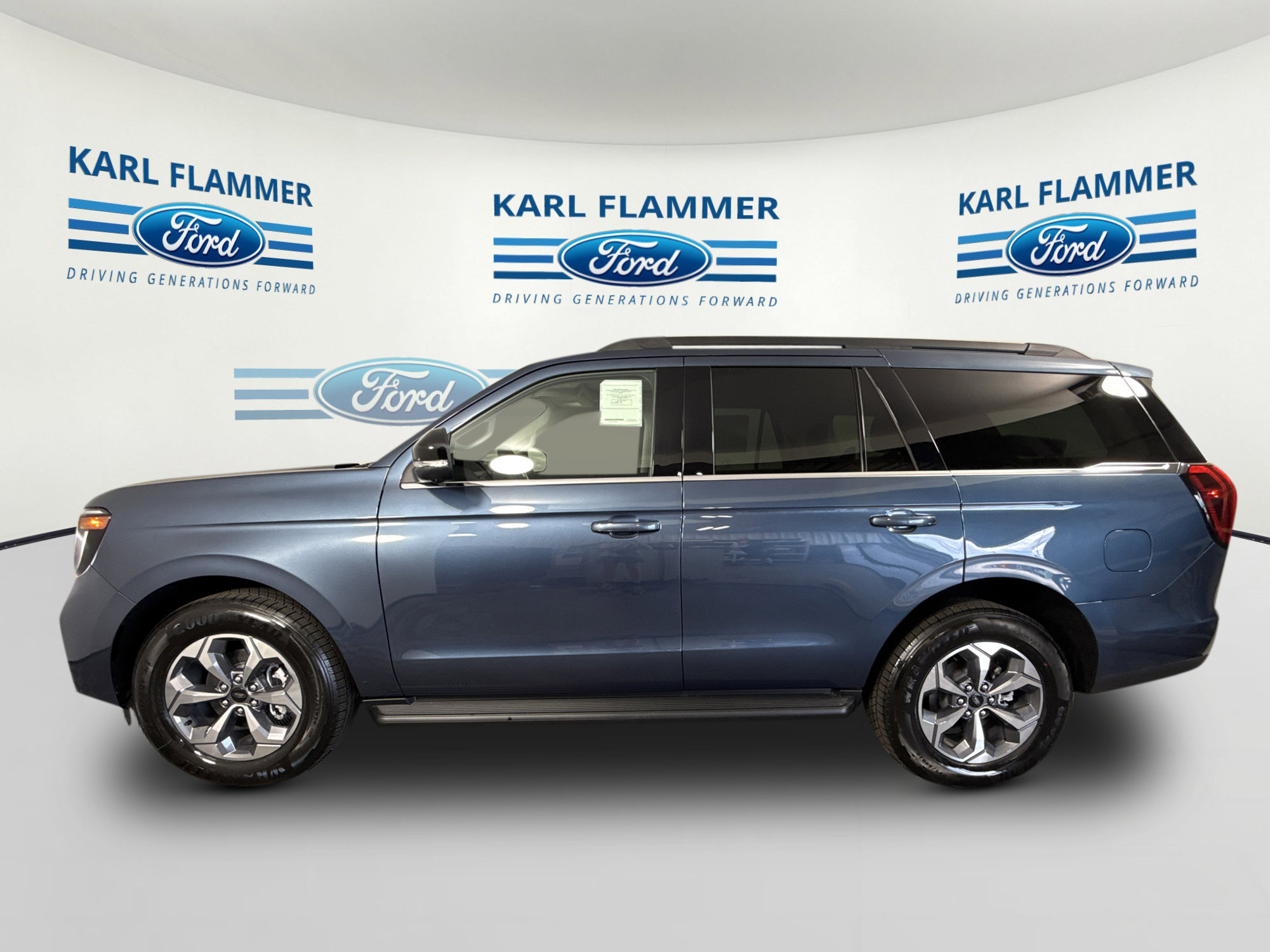 New 2027 Ford Expedition Active RWD image 5