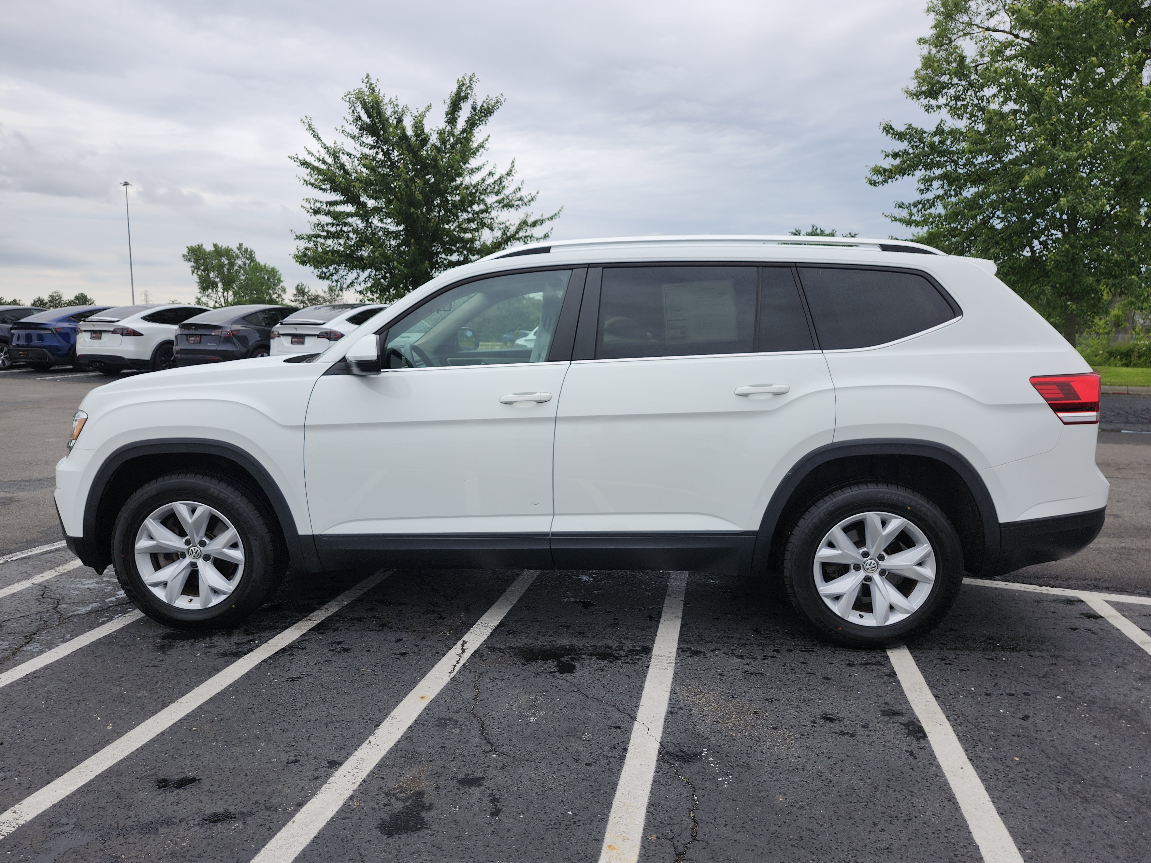 Used 2019 Volkswagen Atlas S w/ Towing Package AWD/4WD image 12