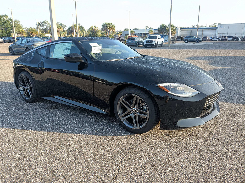 New 2026 Nissan Z Sport w/ Floor Mat Package RWD image 2