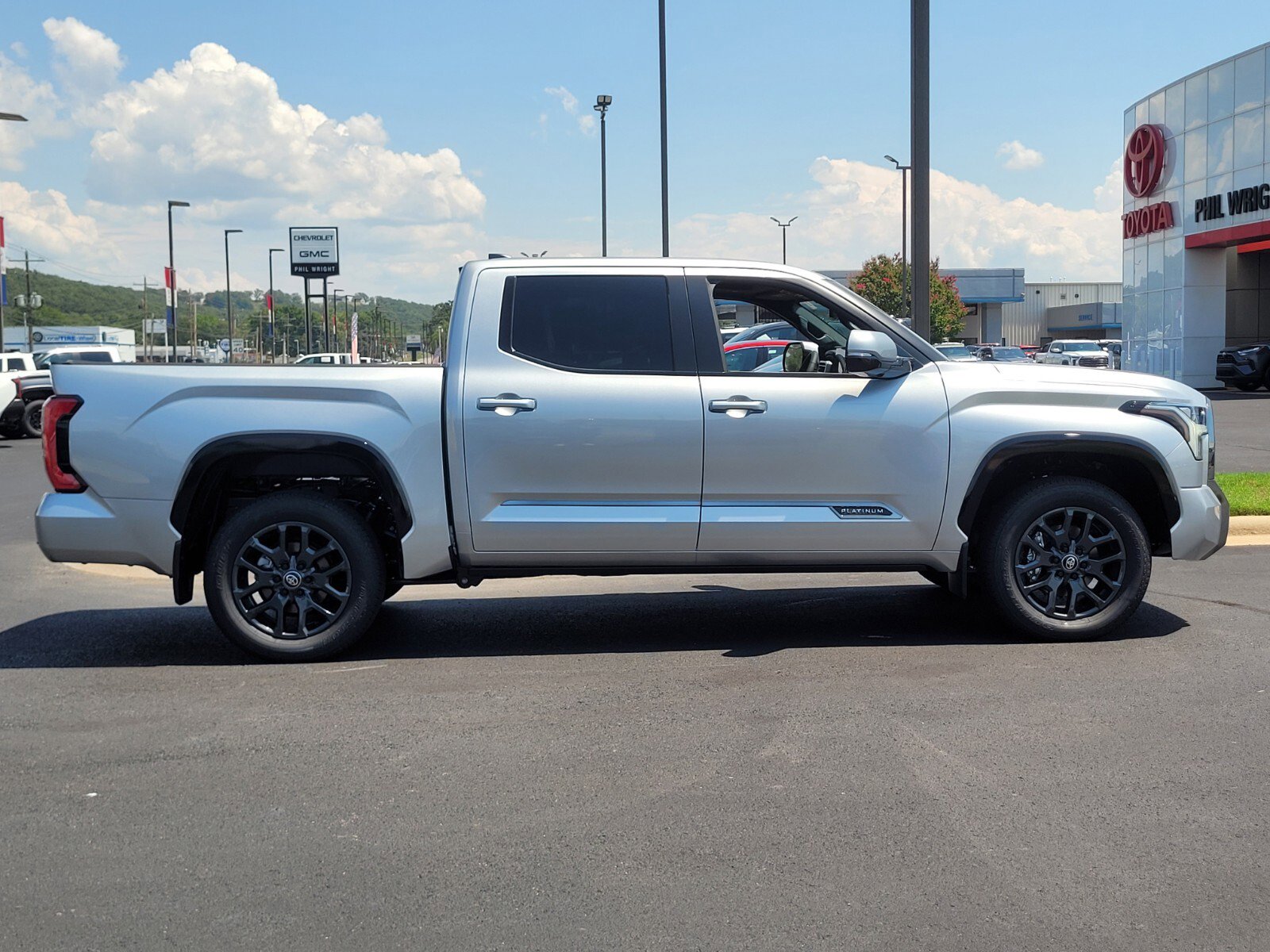 New 2025 Toyota Tundra Platinum image 2