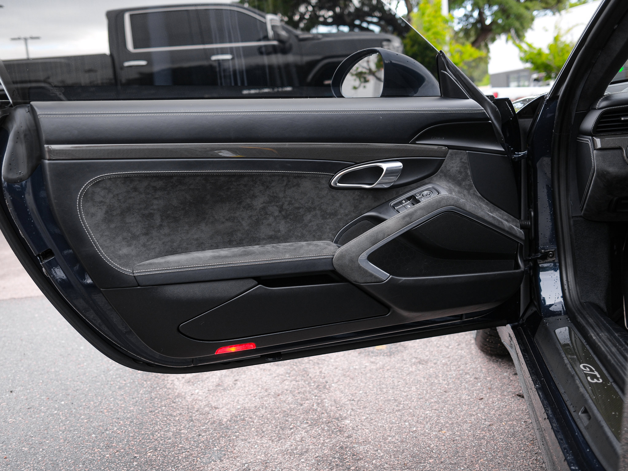 Used 2015 Porsche 911 GT3 RWD image 19