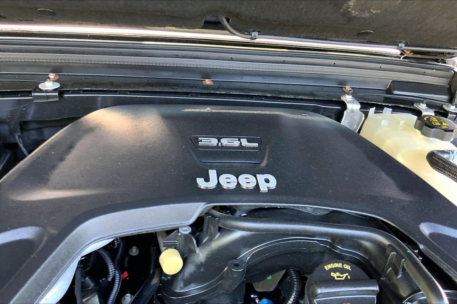 Used 2019 Jeep Wrangler Unlimited Sport AWD/4WD image 34