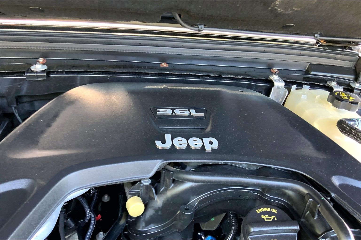Used 2019 Jeep Wrangler Unlimited Sport AWD/4WD image 34