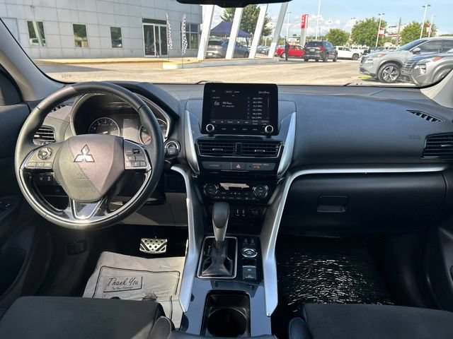 Used 2024 Mitsubishi Eclipse Cross AWD image 15