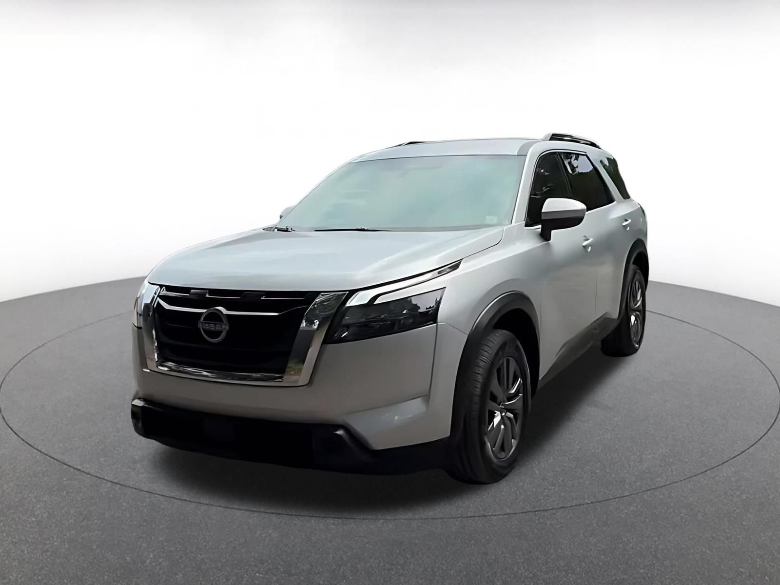 Used 2025 Nissan Pathfinder SV FWD image 7