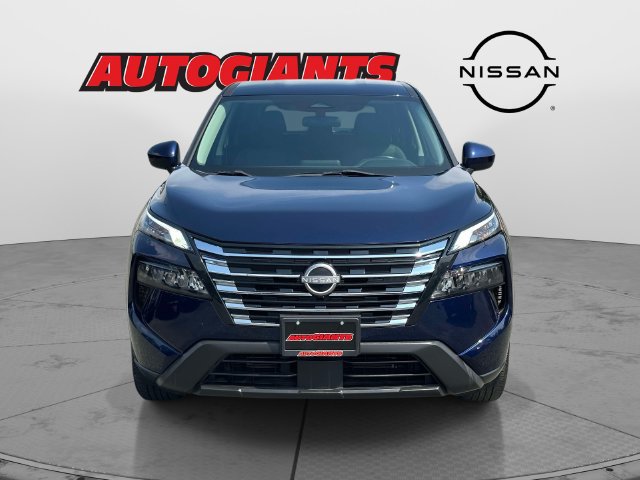 Used 2024 Nissan Rogue SV AWD/4WD image 9
