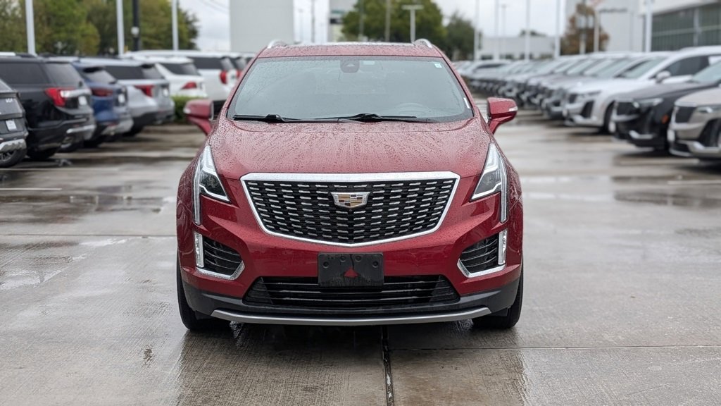 Certified 2021 Cadillac XT5 Premium Luxury image 2
