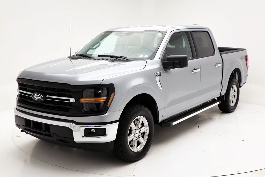 Used 2025 Ford F150 XLT w/ Equipment Group 301A Standard AWD/4WD image 2