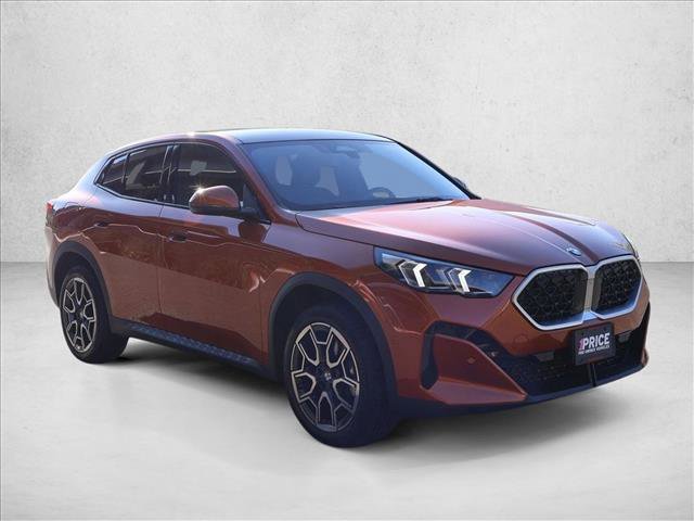 Certified 2025 BMW X2 xDrive28i w/ Convenience Package image 3