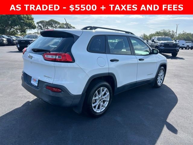 Used 2015 Jeep Cherokee Sport w/ Sport Appearance Group FWD image 6