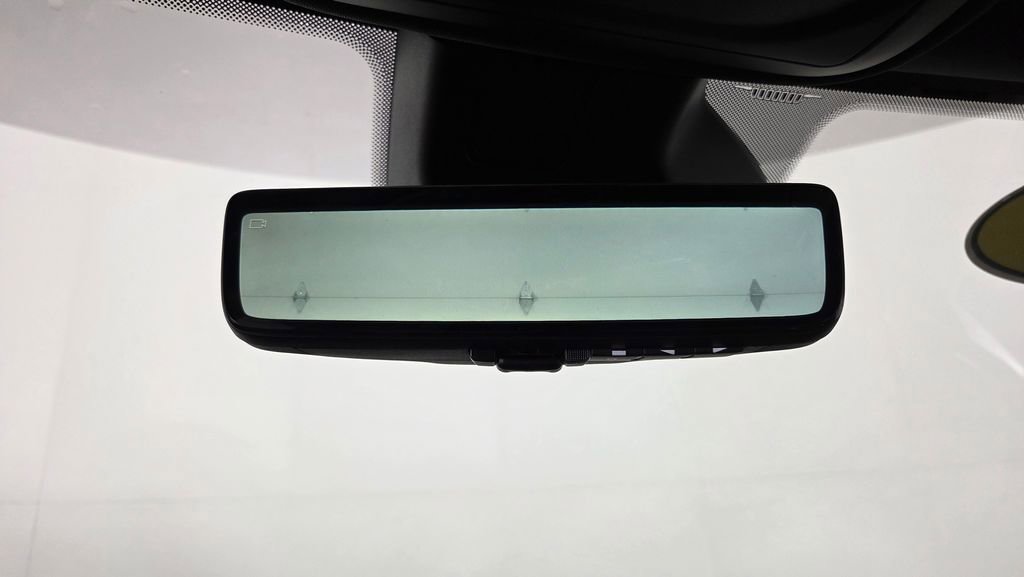 Used 2023 Jeep Grand Cherokee Limited w/ Luxury Tech Group II image 30