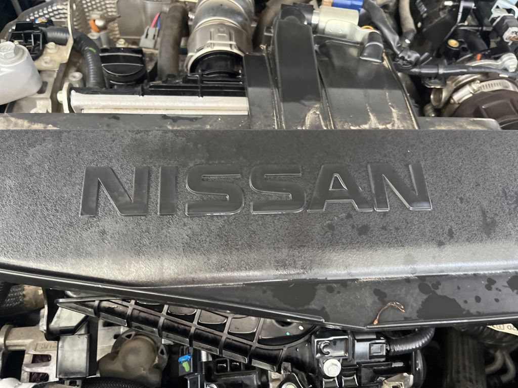 Used 2024 Nissan Rogue S AWD/4WD image 10