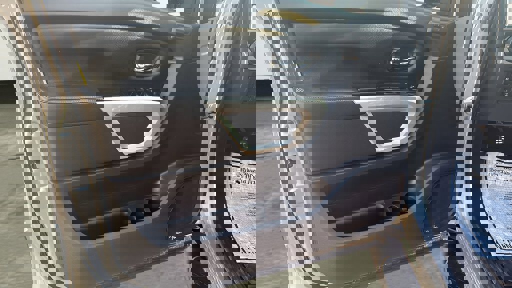 Used 2019 Nissan Titan PRO-4X w/ Pro-4x Convenience Package image 9