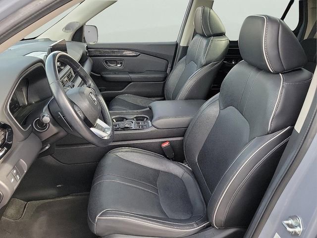 Used 2024 Honda Pilot Elite image 18