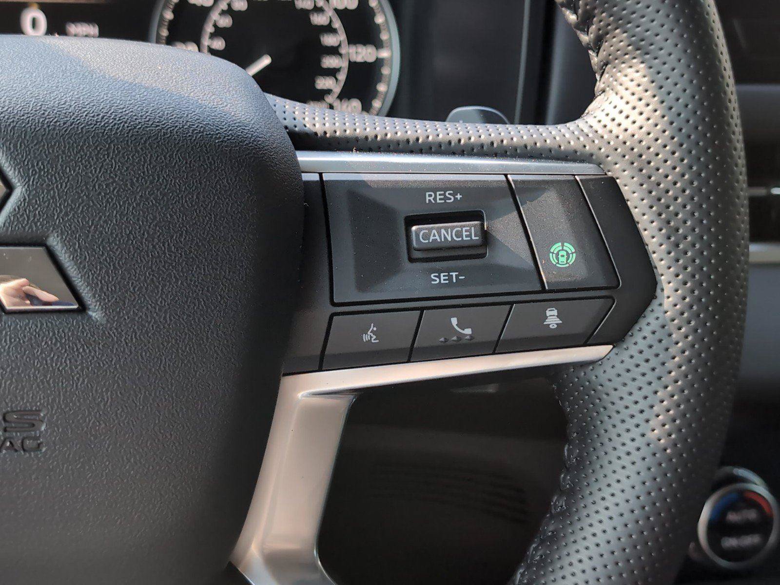 Used 2026 Mitsubishi Outlander SE AWD/4WD image 28