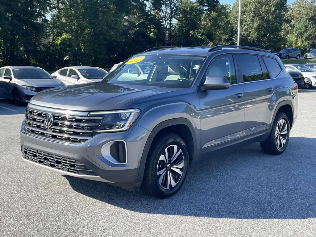Certified 2024 Volkswagen Atlas SE FWD image 5