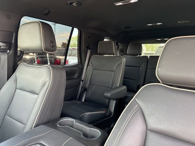 Used 2023 GMC Yukon SLT w/ SLT Luxury Package image 20