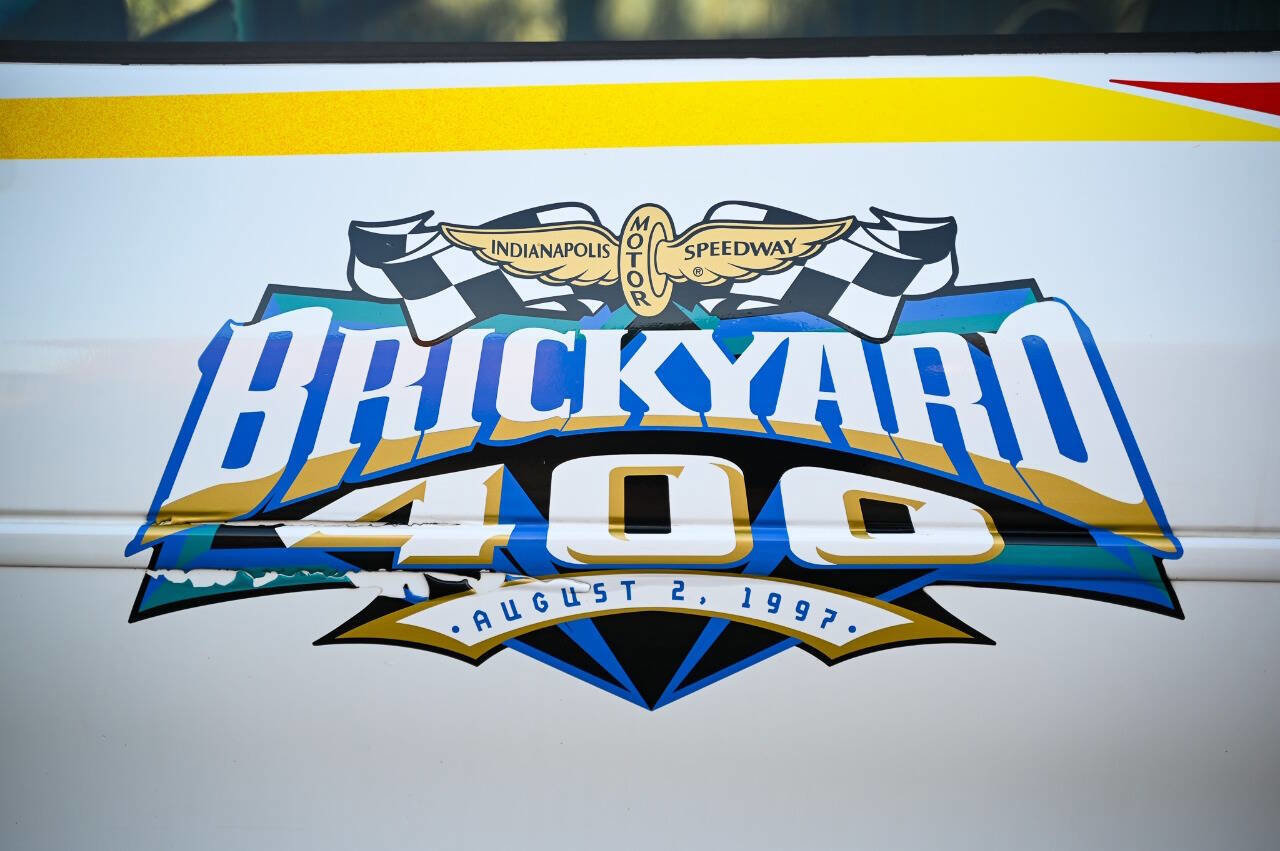 Used 1997 Chevrolet Camaro Z28 image 38