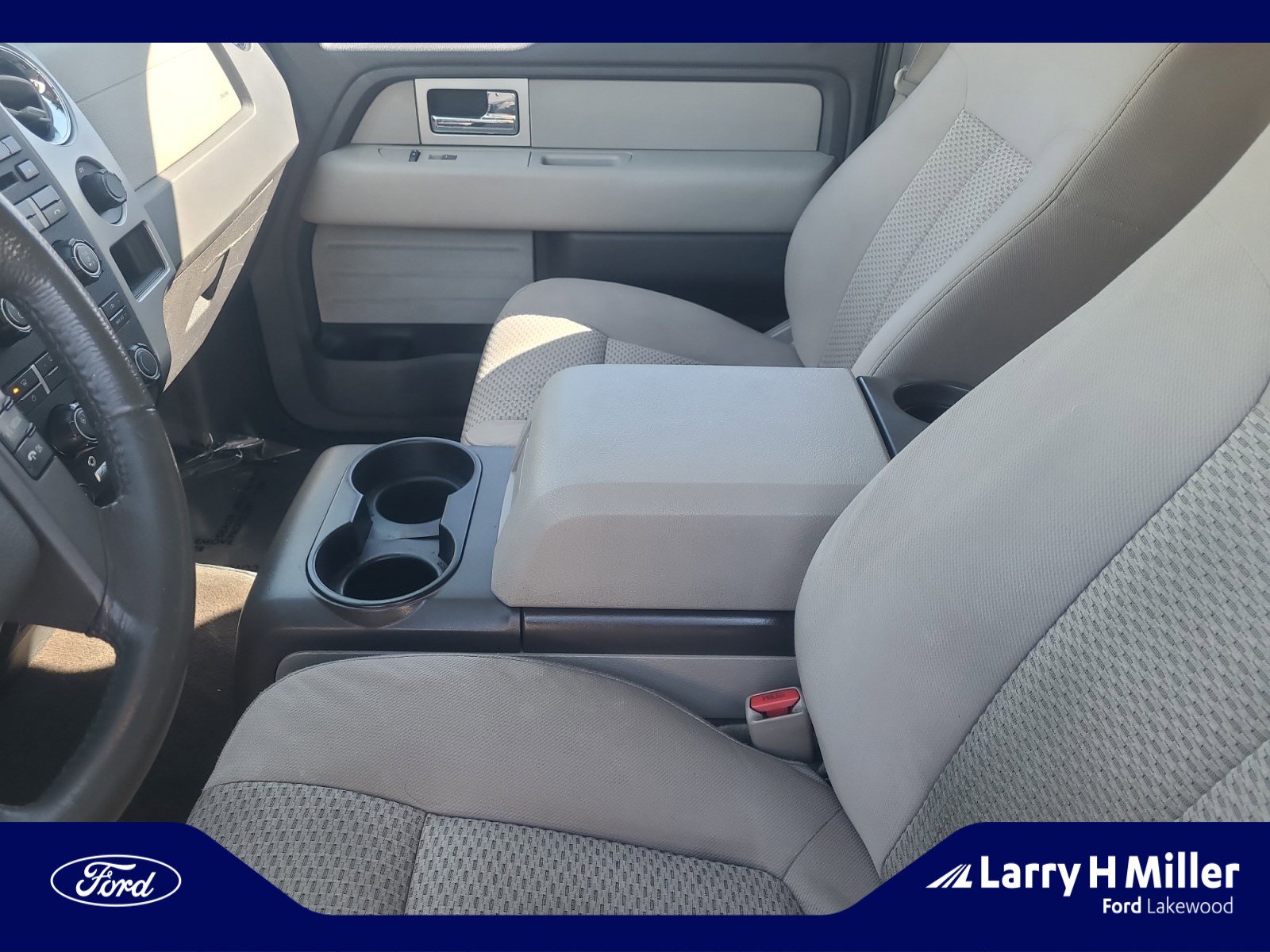 Used 2010 Ford F150 XLT image 15