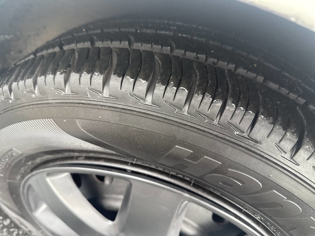 Used 2013 Subaru Impreza 2.0i image 4