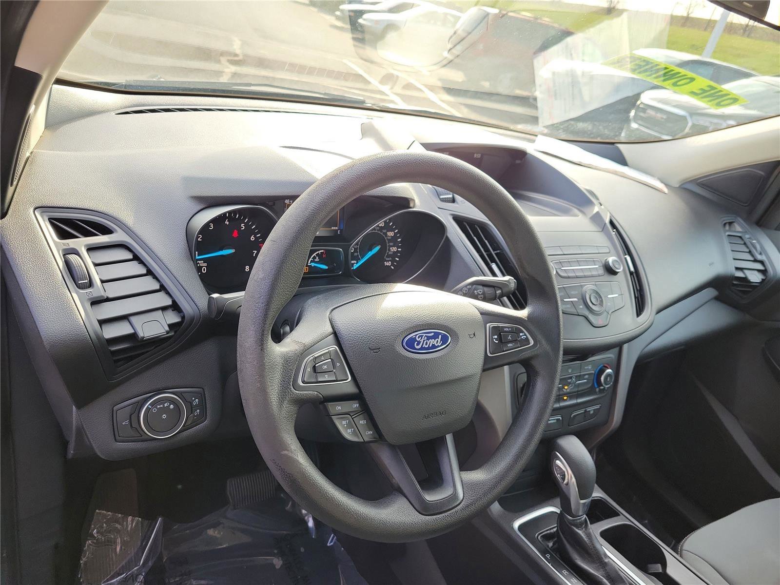 Used 2019 Ford Escape S image 17