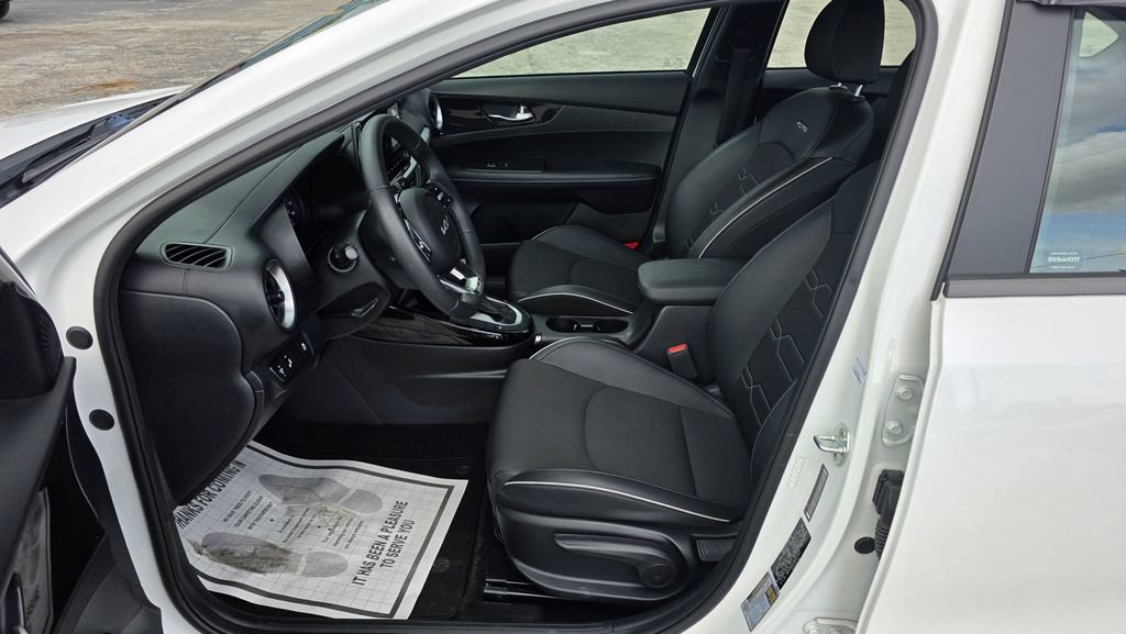 Used 2022 Kia Forte GT-Line FWD image 14