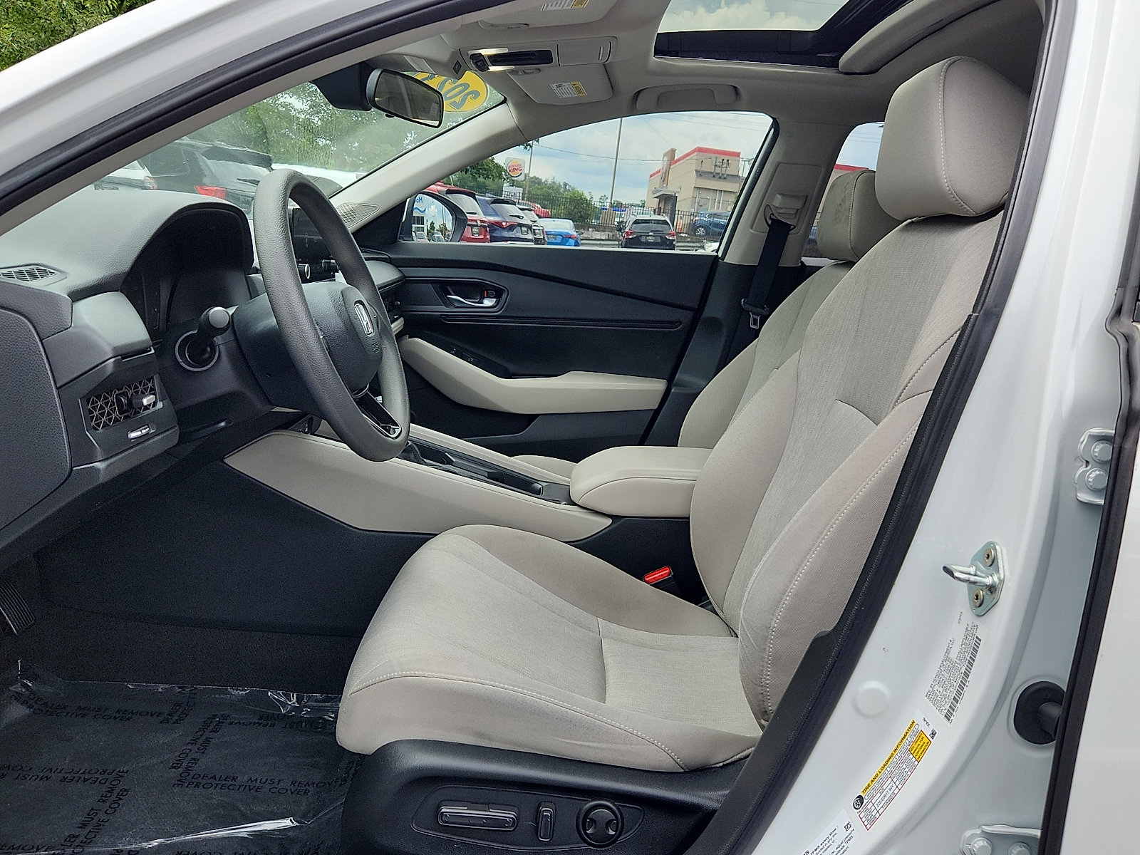 Used 2023 Honda Accord EX image 13